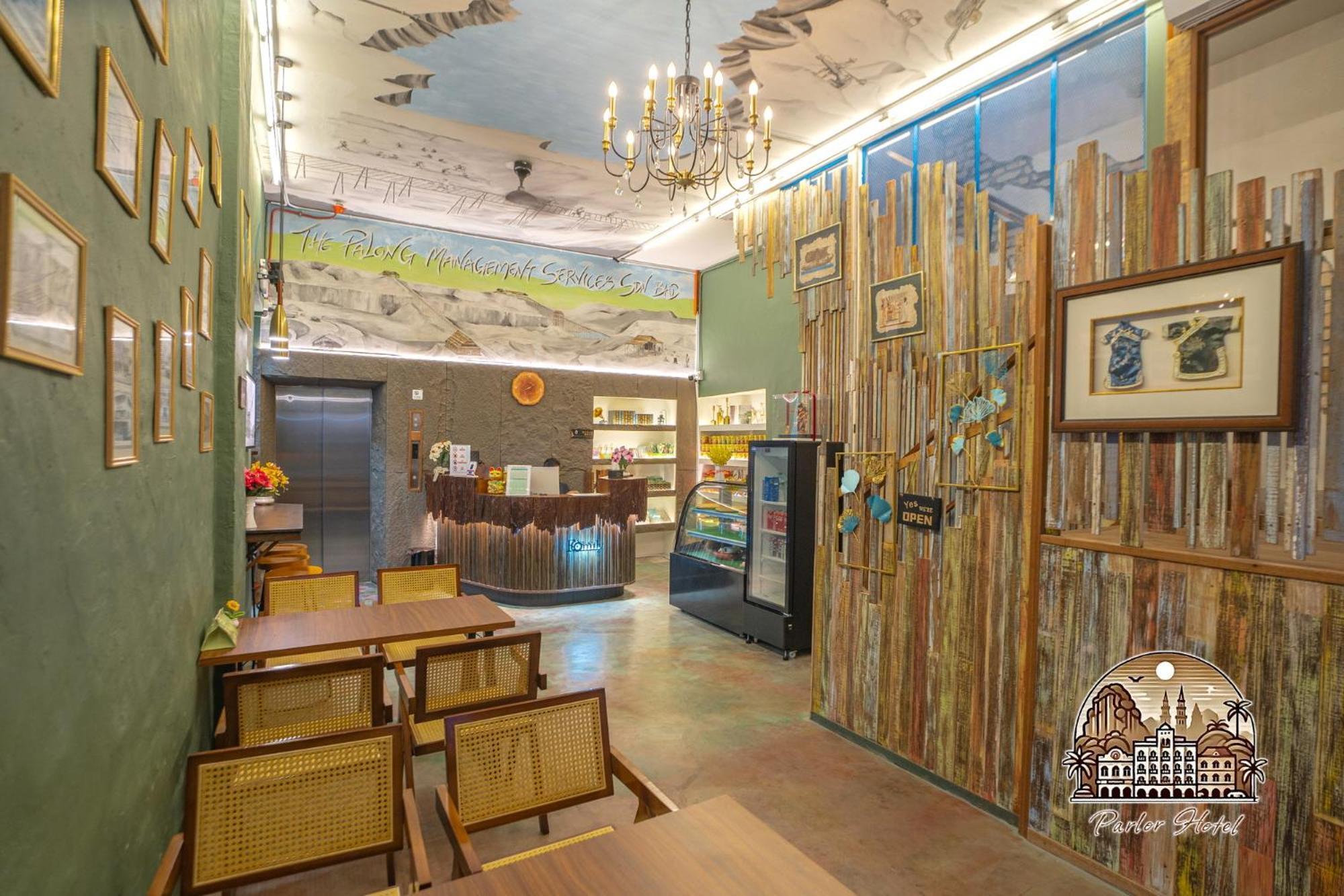 איפוה Parlor Hotel מראה חיצוני תמונה